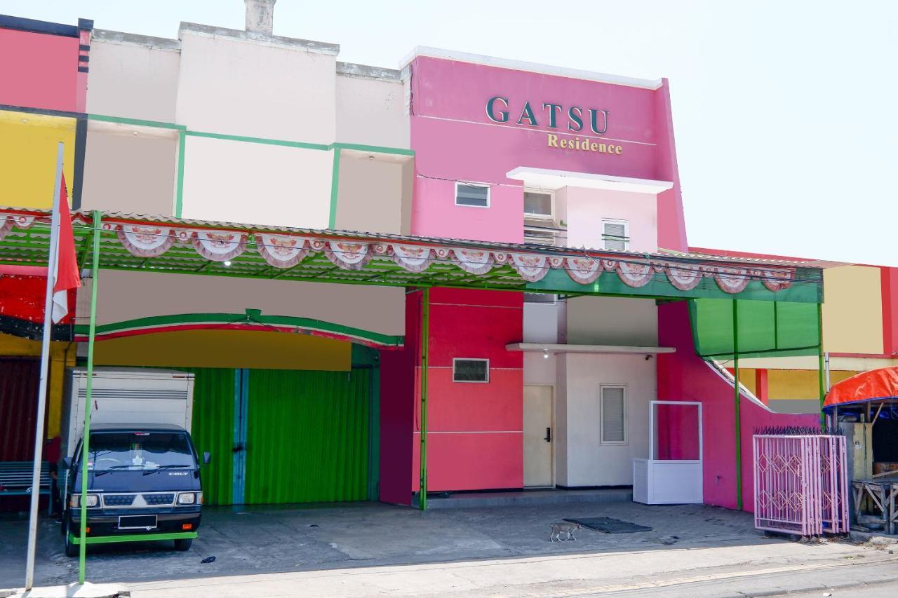 Oyo 1815 Gatsu Residence Semarang Eksteriør billede